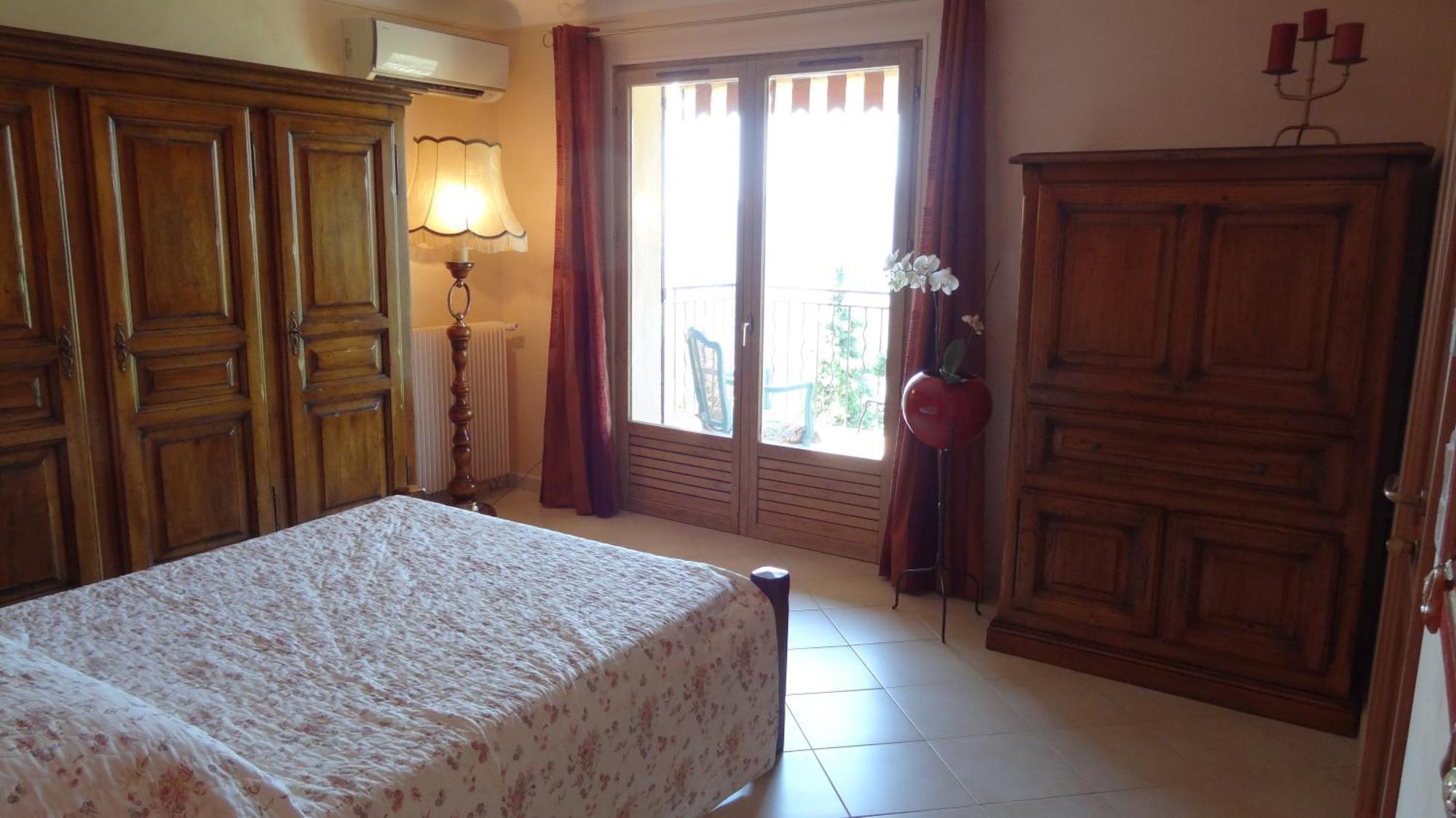 L'Aleandra Hotel Castellar Exterior photo