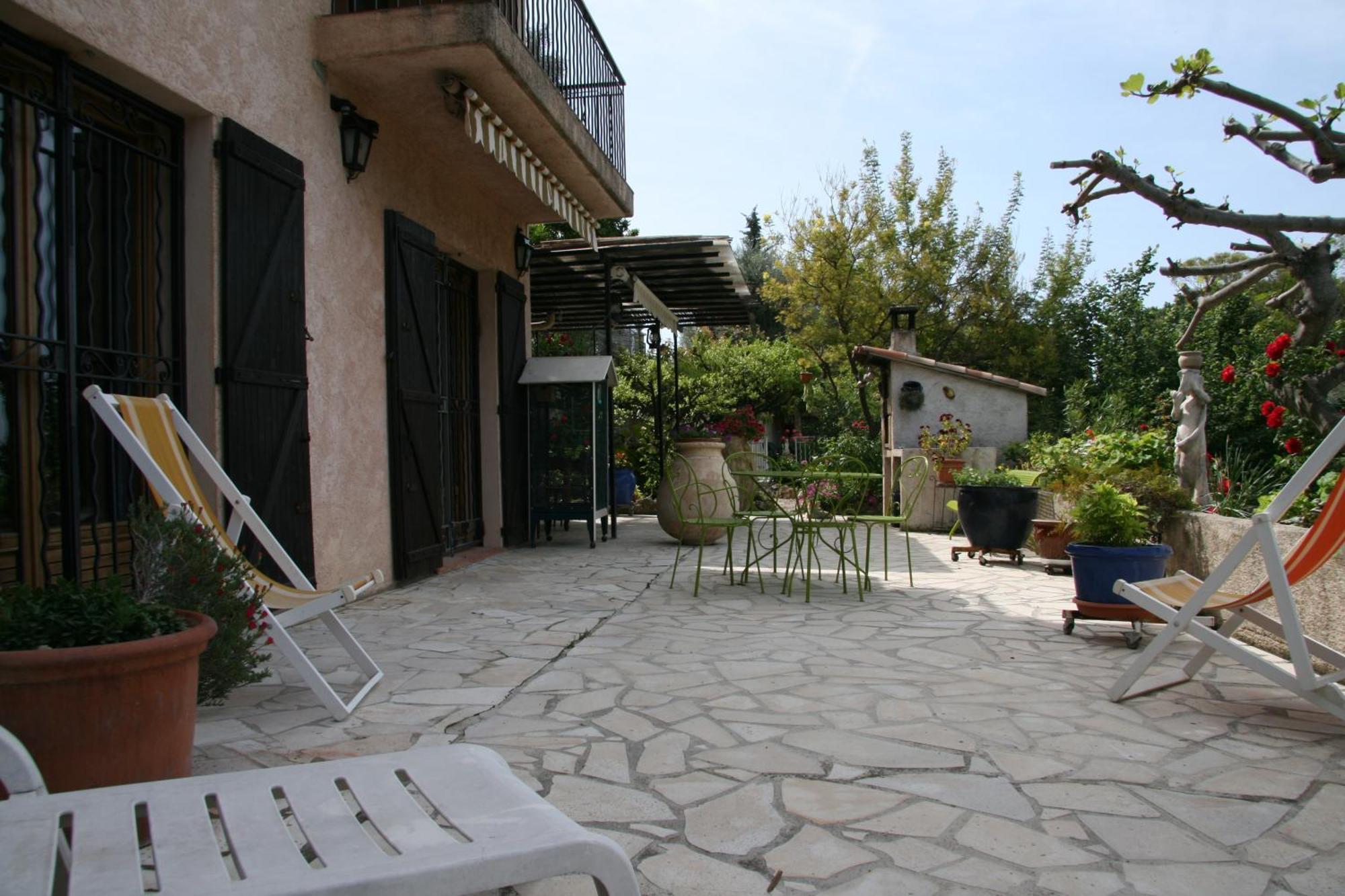 L'Aleandra Hotel Castellar Exterior photo